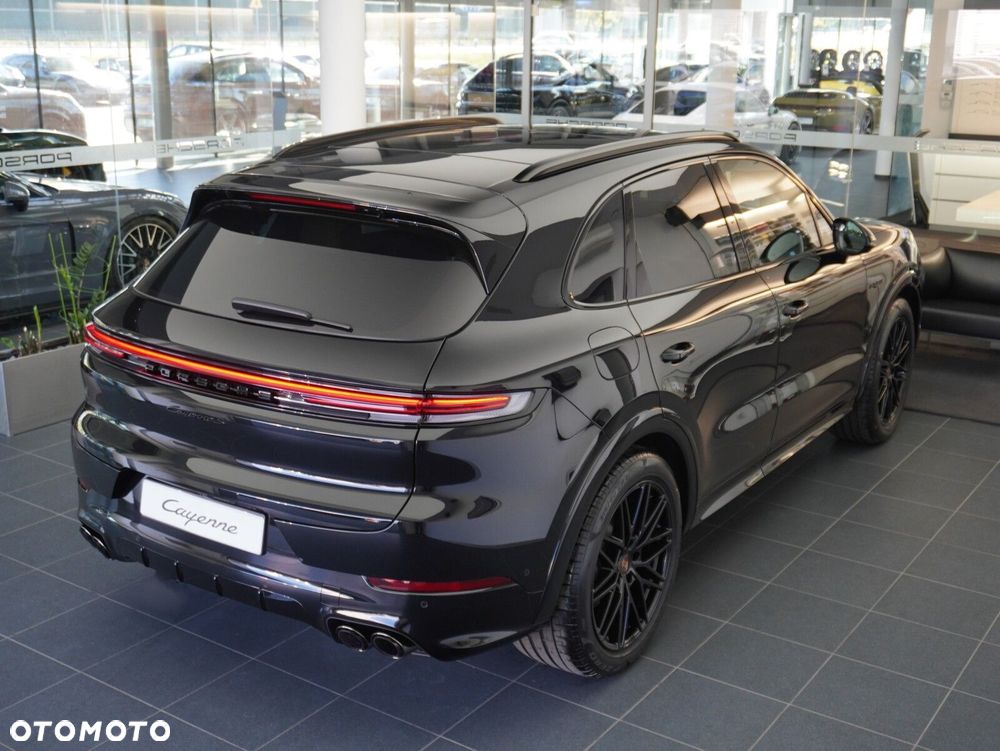 Porsche Cayenne S E-Hybrid PHEV Black Edition - 16