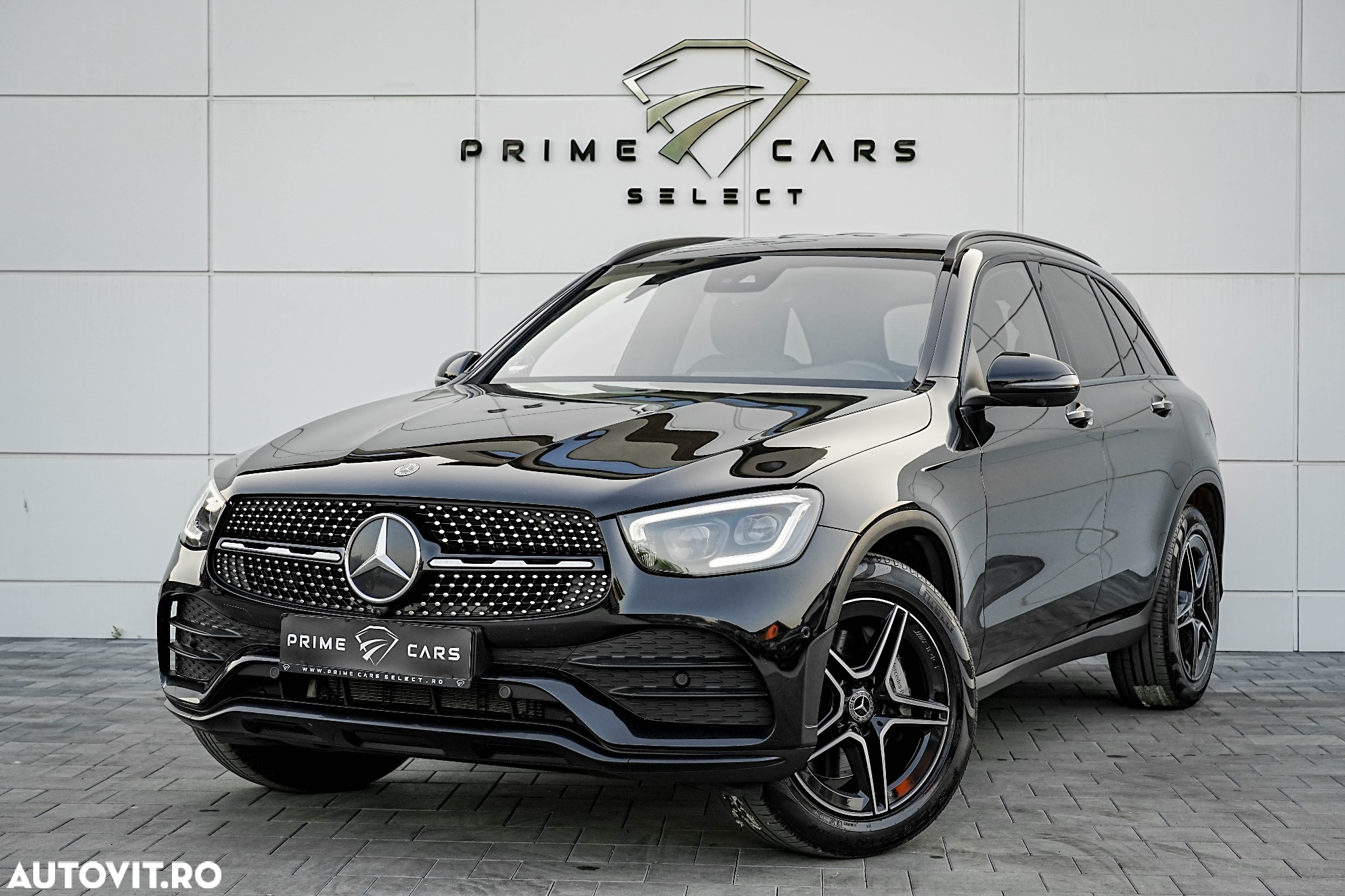 Mercedes-Benz GLC 200 4Matic 9G-TRONIC AMG Line - 12