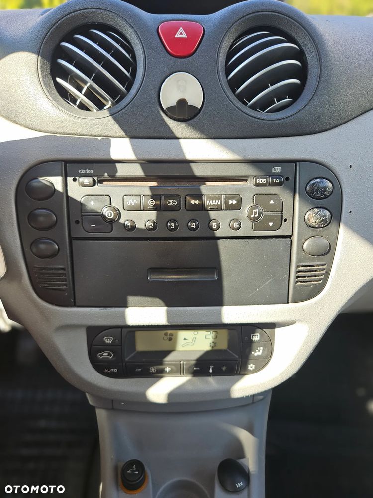 Citroën C3 1.6 Exclusive - 19