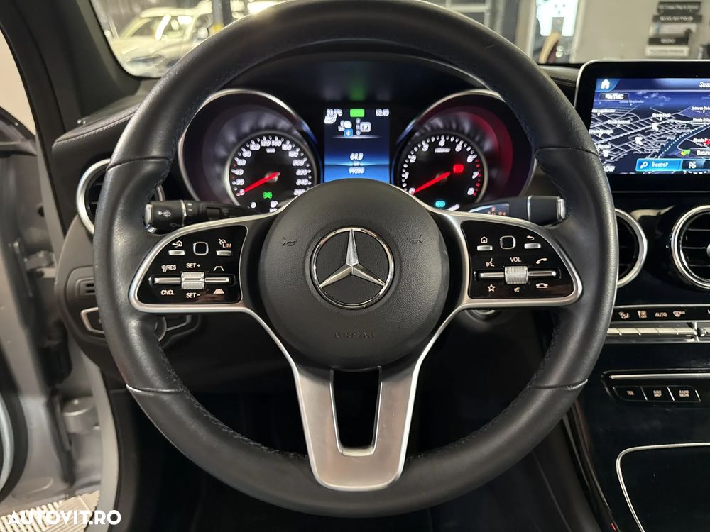 Mercedes-Benz GLC 300 e 4Matic 9G-TRONIC - 17