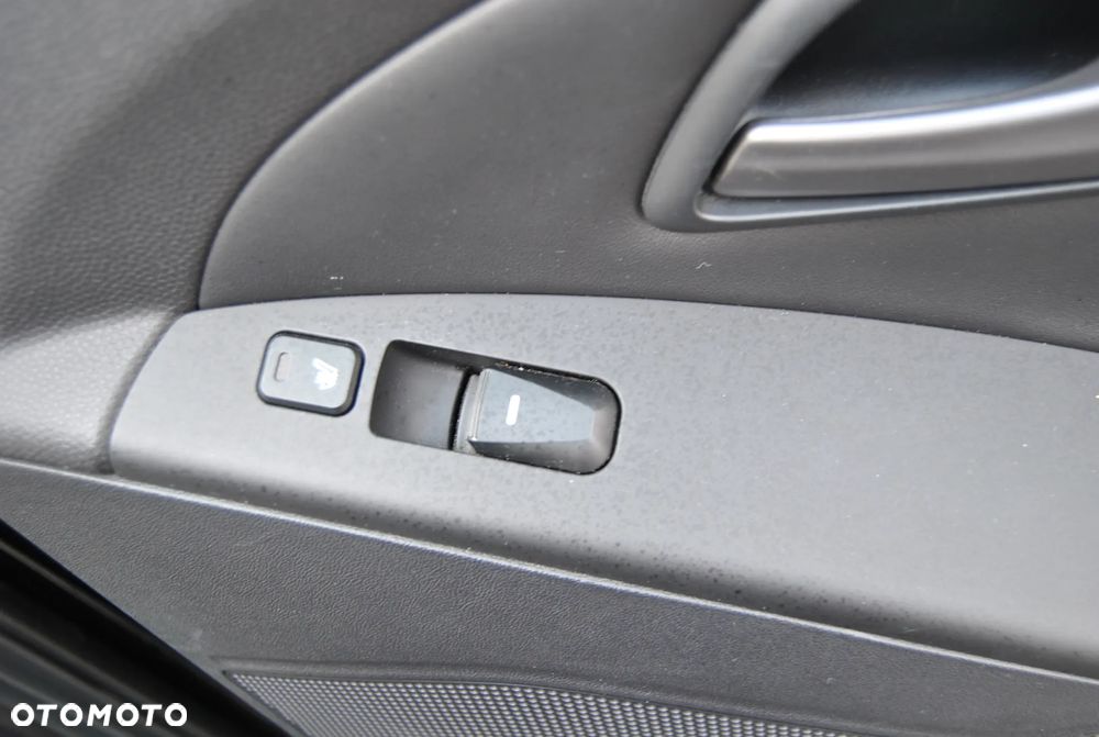 Hyundai ix35 2.0 CRDi 4WD Premium - 21