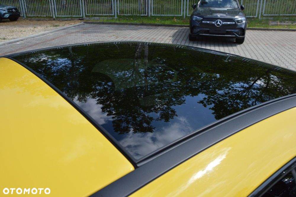 Mercedes-Benz CLA 250 4-Matic AMG Line 7G-DCT - 11