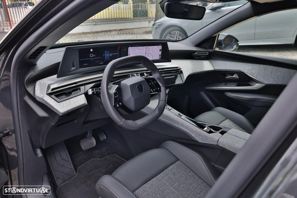 Peugeot 5008 1.2 Hybrid Allure Pack e-DCS6 - 11