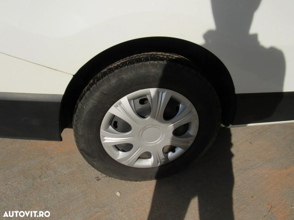 Renault Trafic - 9