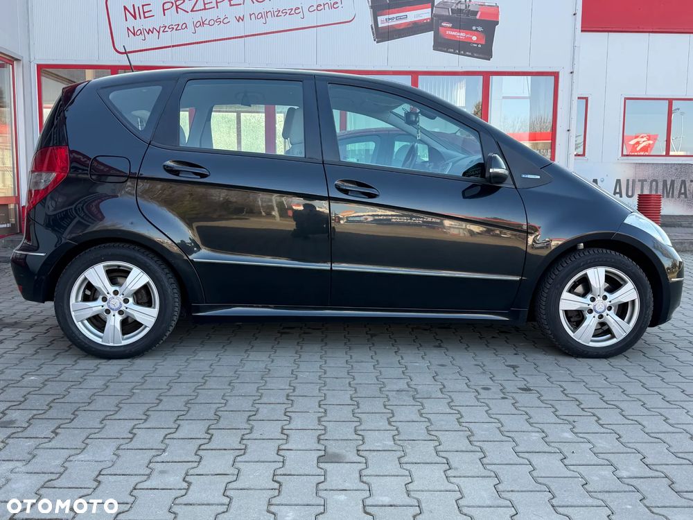 Mercedes-Benz Klasa A 160 Avantgarde BlueEff EU5 - 3
