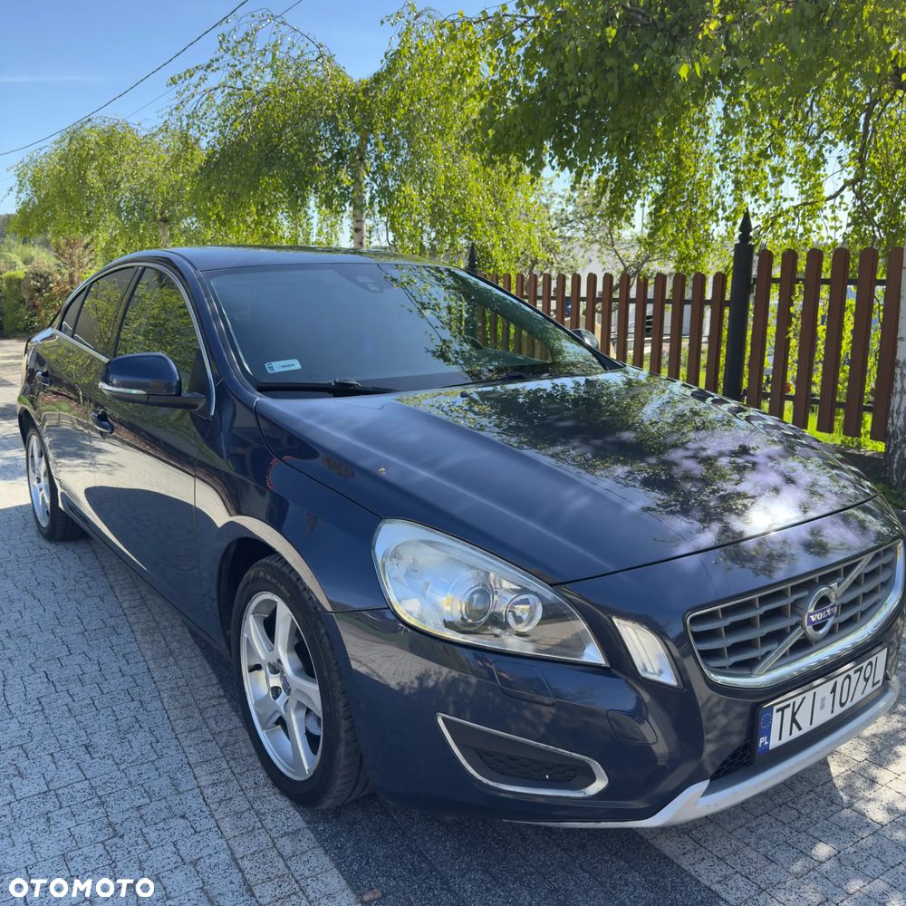 Volvo S60 D3 Momentum - 5