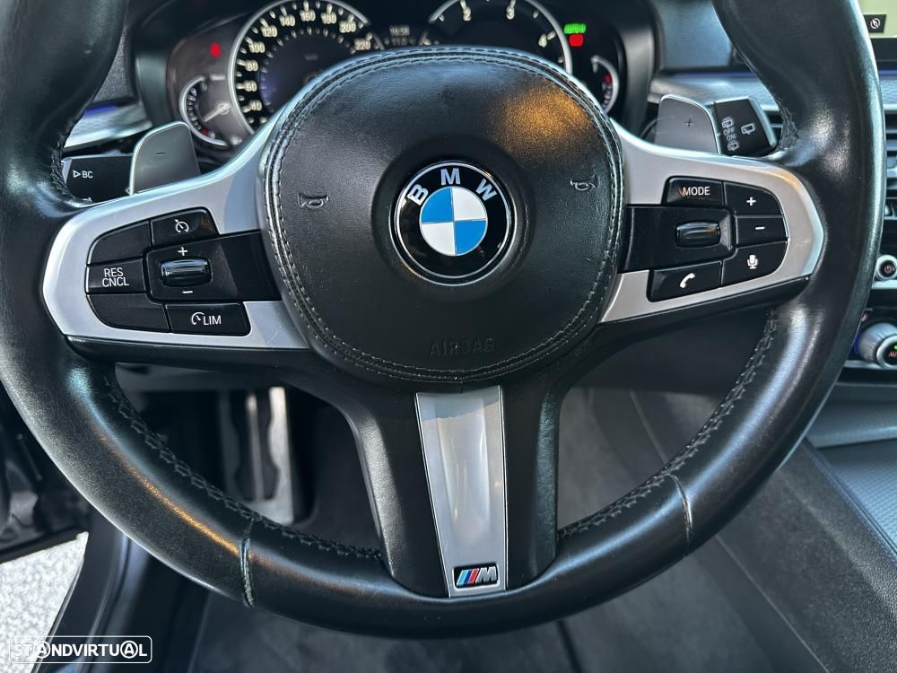 BMW 520 d Pack M Auto - 23