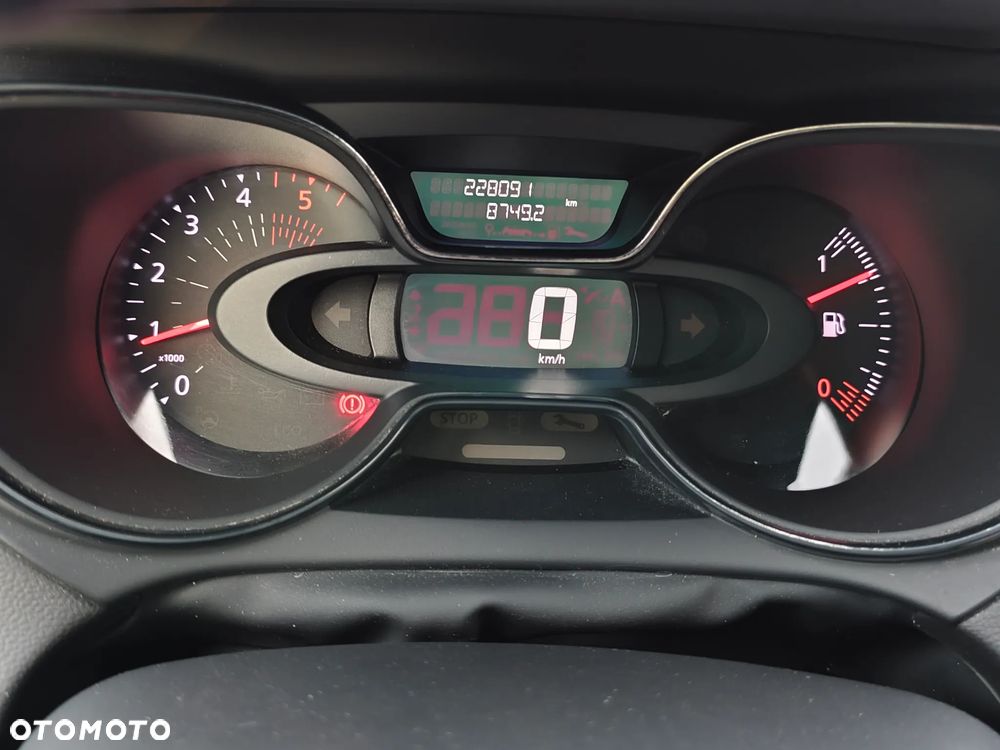Renault Captur ENERGY dCi 110 Intens - 34