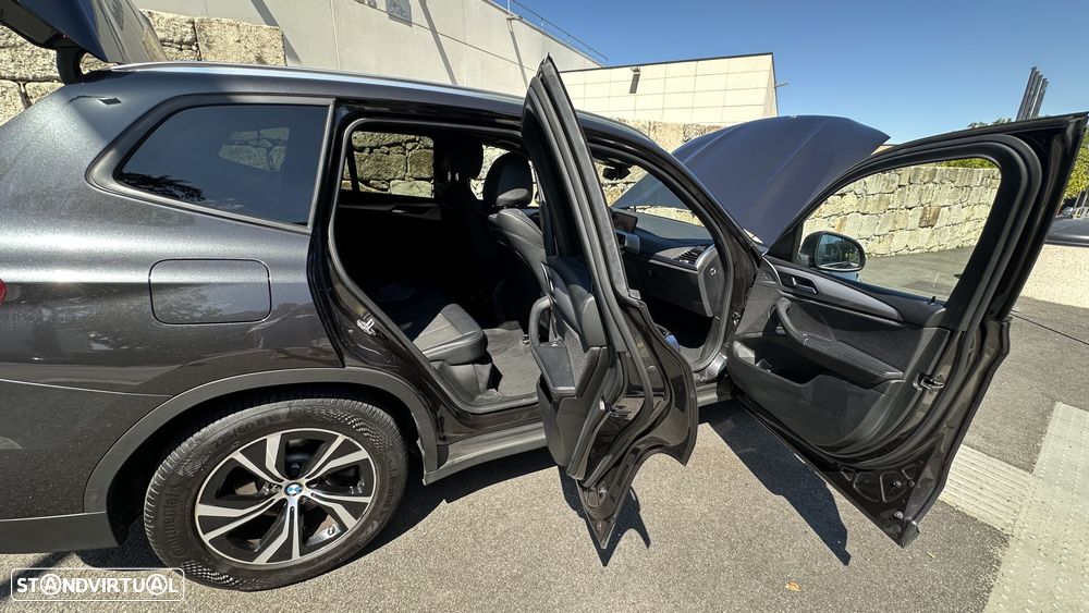 BMW X3 18 d sDrive Ed. L.Style Auto - 16