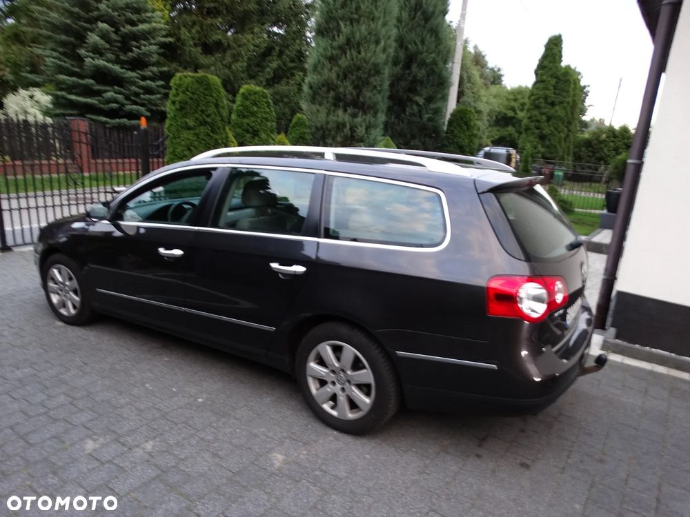 Volkswagen Passat Variant - 2