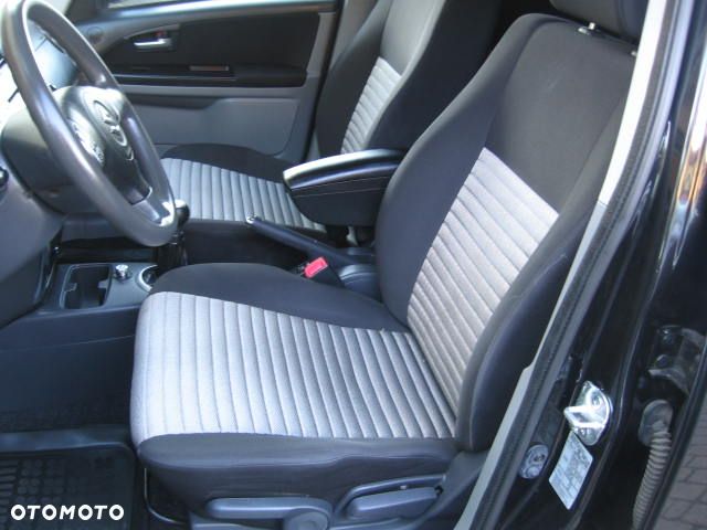 Suzuki SX4 1.6 Comfort Plus 4WD - 12