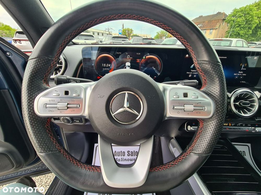 Mercedes-Benz GLB 200 d AMG Line 8G-DCT - 25