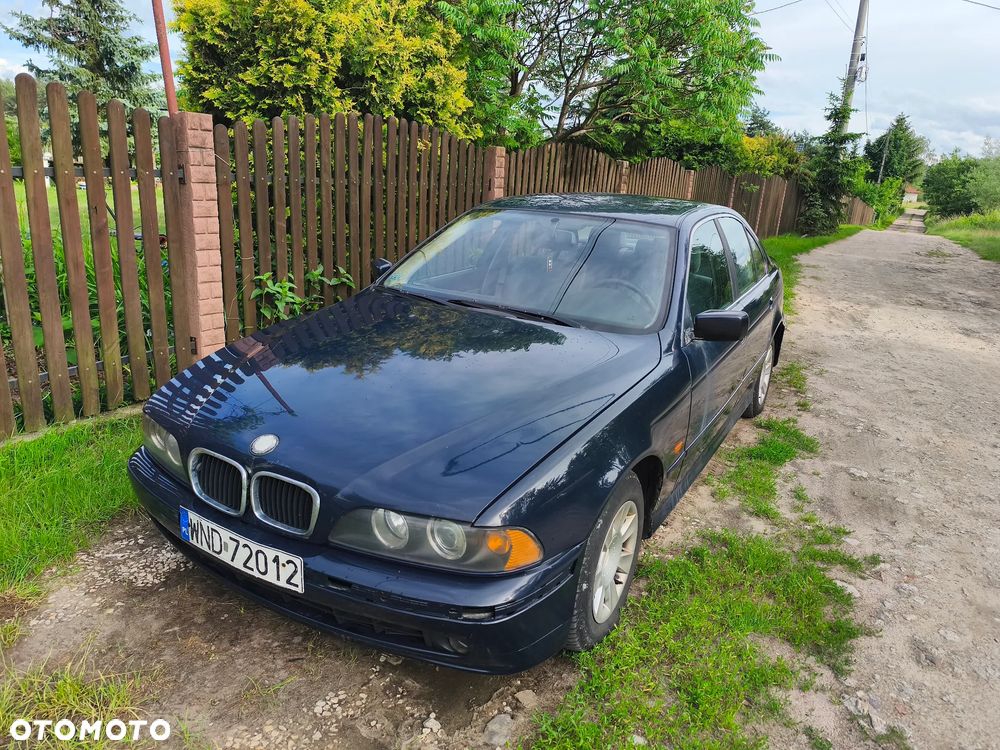 BMW Seria 5 525d - 1