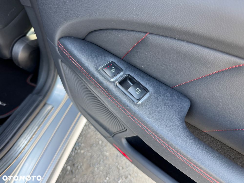 Mercedes-Benz CLS 350 (BlueTEC) d - 19