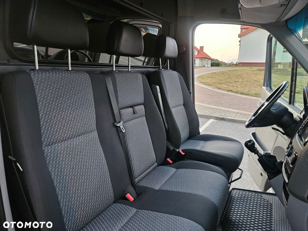 Volkswagen Crafter - 31