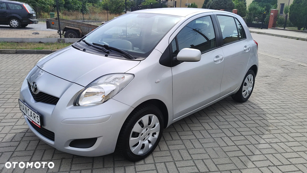 Toyota Yaris 1.0 VVT-i Cool