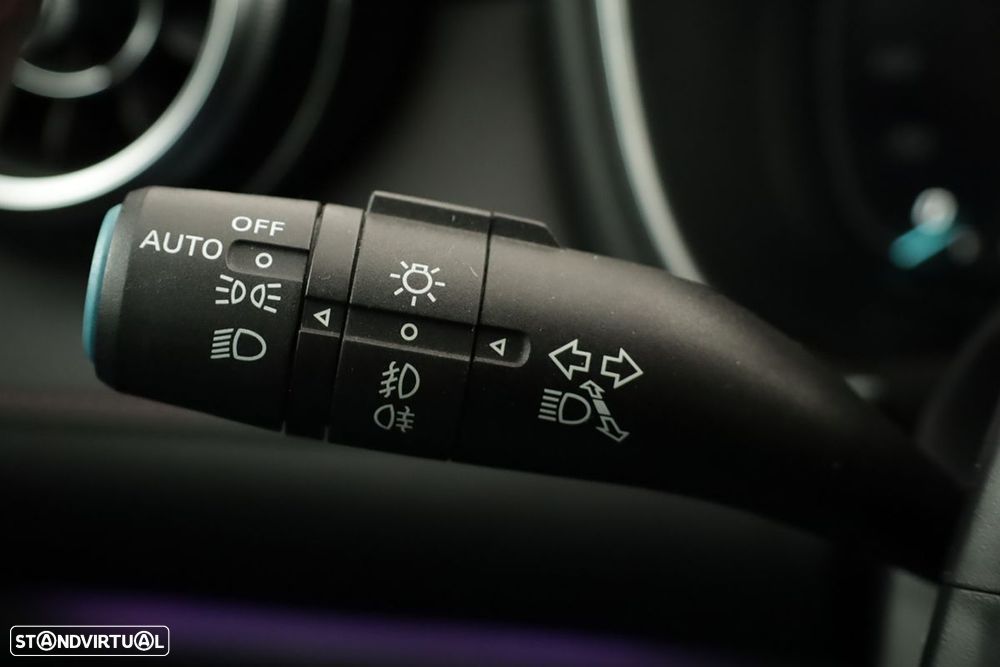 MG EHS 1.5 T-GDI Plug-in Hybrid Luxury - 17