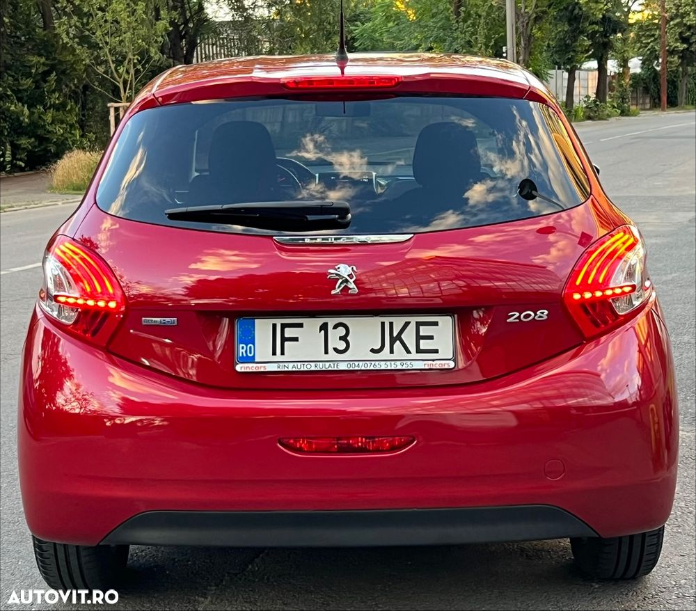 Peugeot 208 Blue-HDi 100 Stop&Start Style - 5