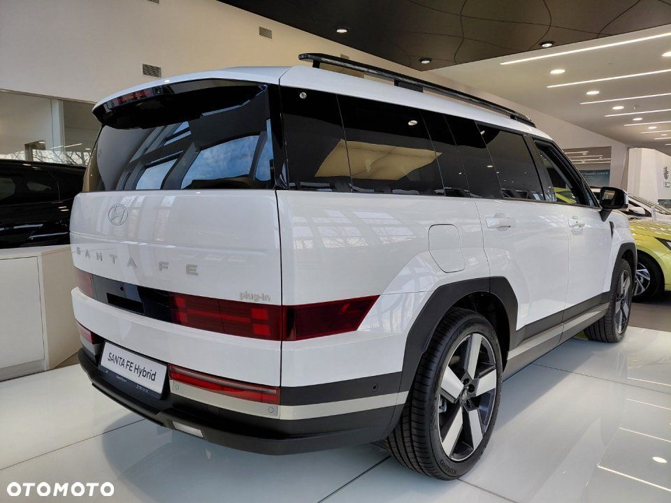 Hyundai Santa Fe - 4