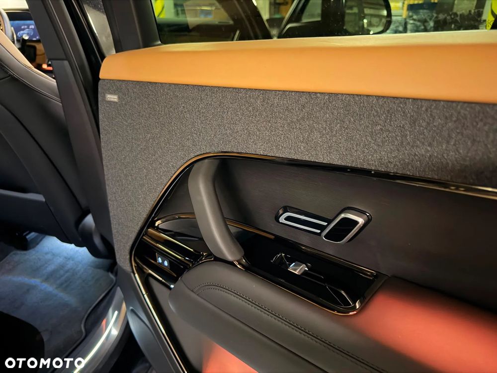Land Rover Range Rover Sport - 26
