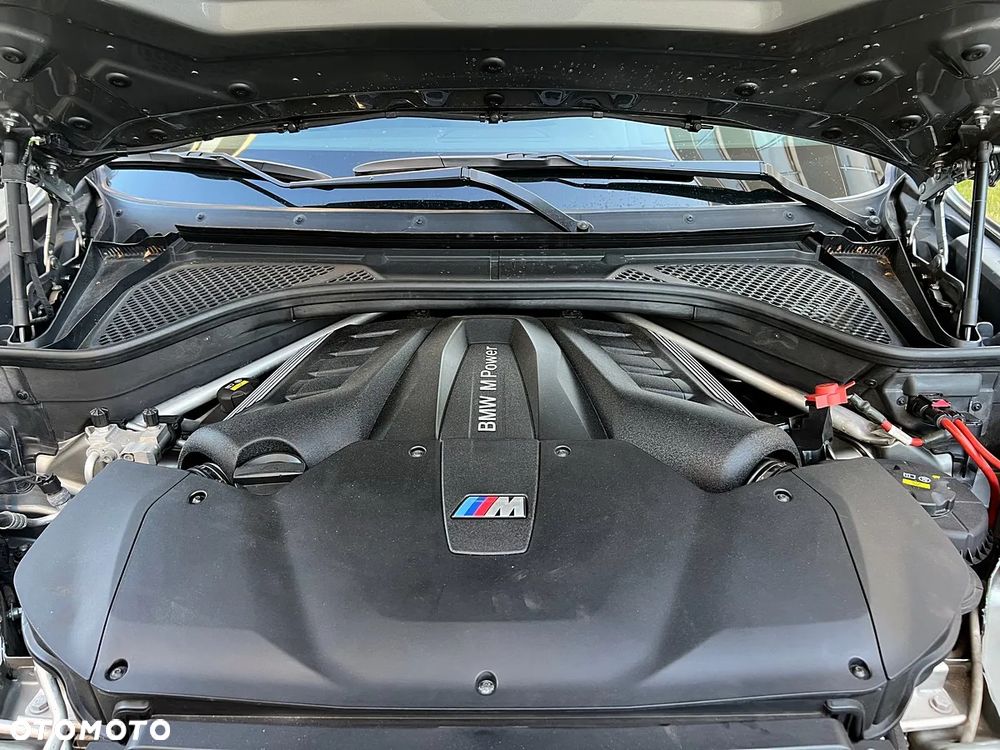 BMW X6M - 25