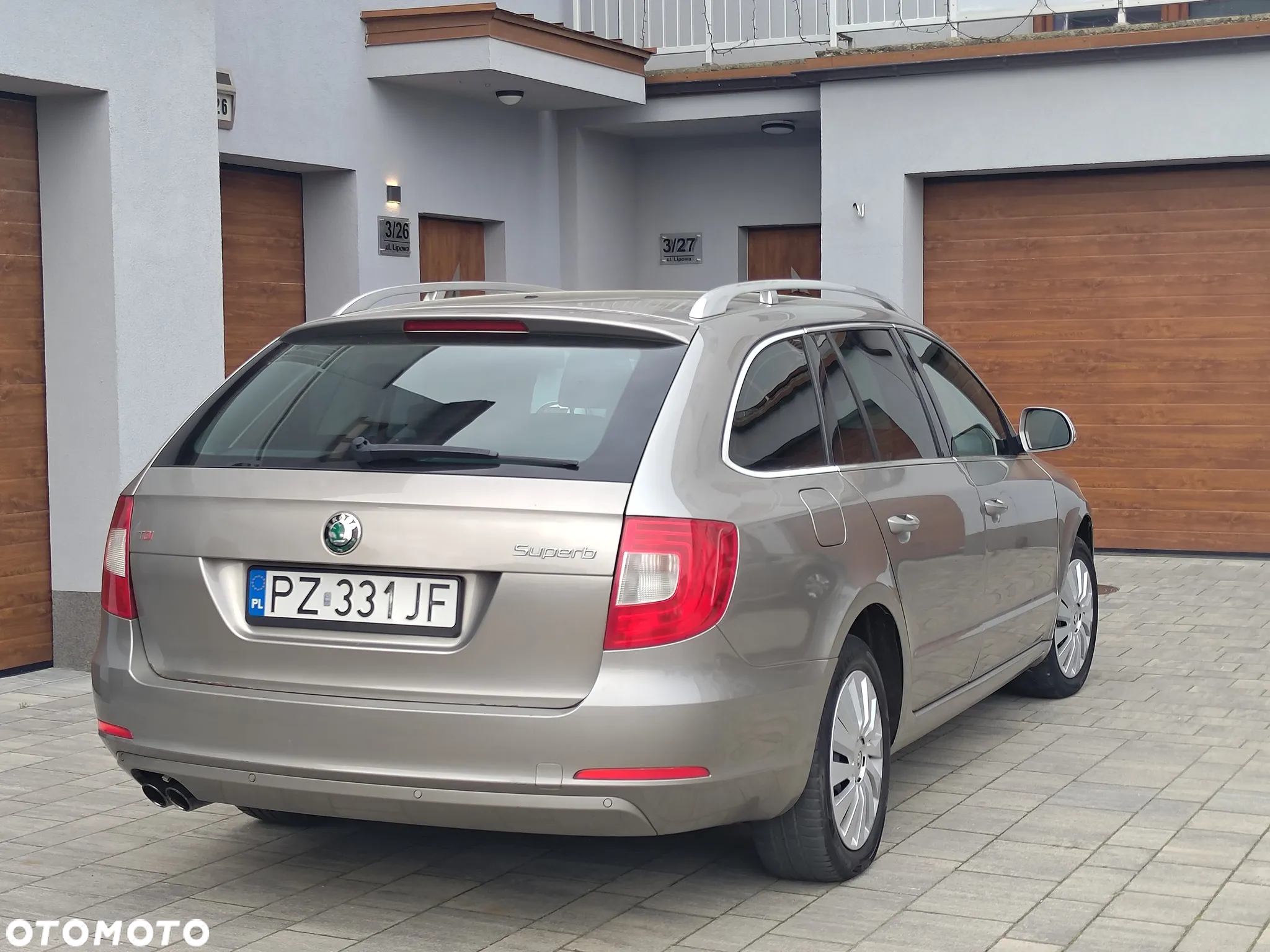 Skoda Superb 2.0 TDI Ambition - 15