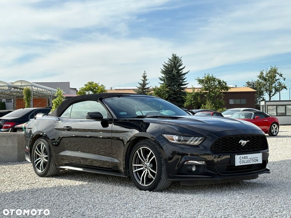 Ford Mustang - 2