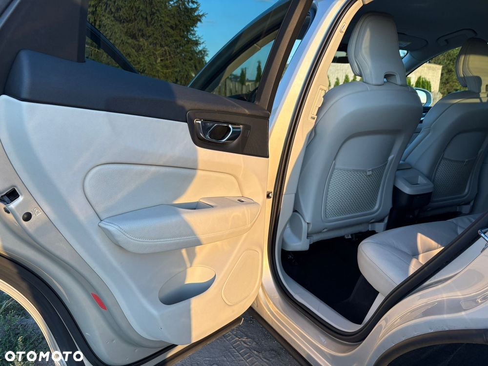 Volvo XC 60 D4 AWD Inscription - 14