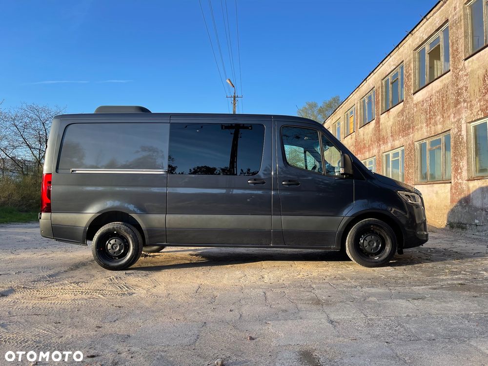 Mercedes-Benz Sprinter - 5