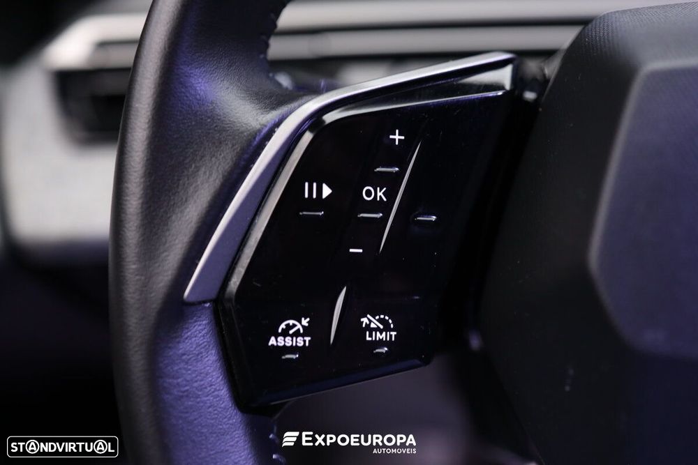 Peugeot 5008 1.2 Hybrid Allure Pack e-DCS6 - 12