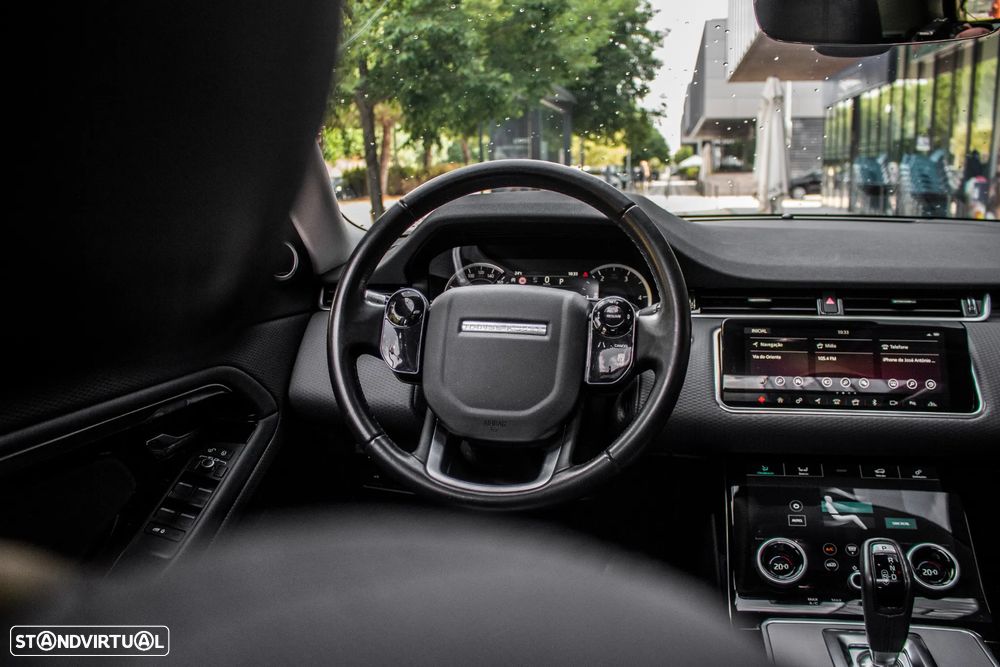 Land Rover Range Rover Evoque 2.0 D240 AWD Auto - 38