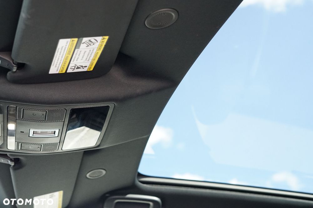 Land Rover Discovery Sport - 28