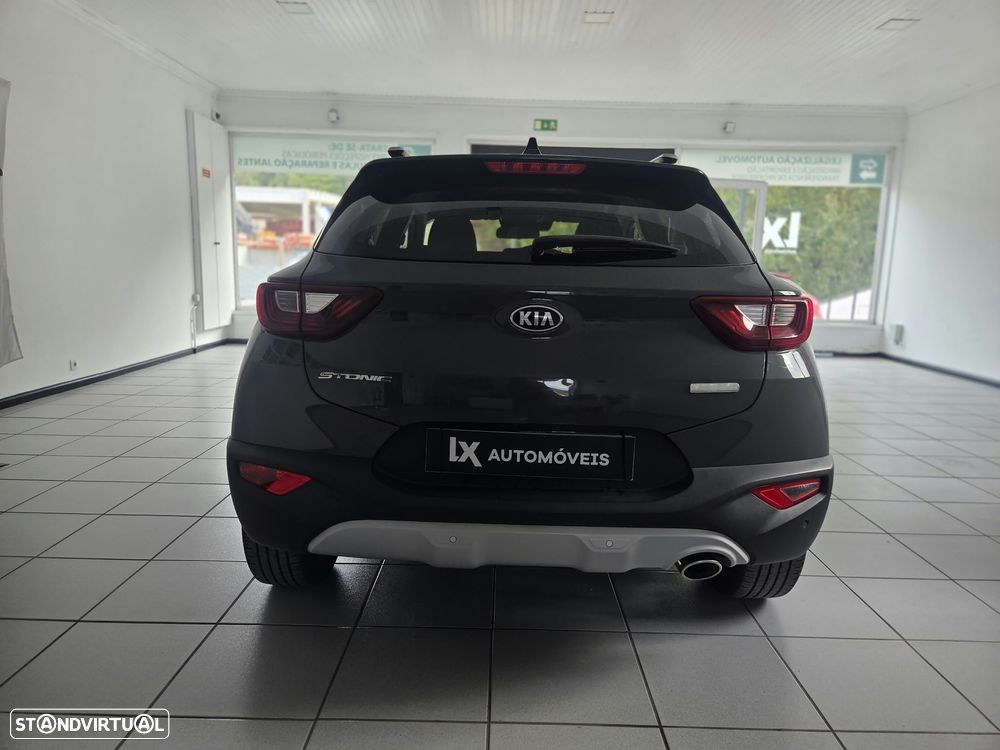 Kia Stonic 1.0 T-GDI 120 Platinum Edition - 10