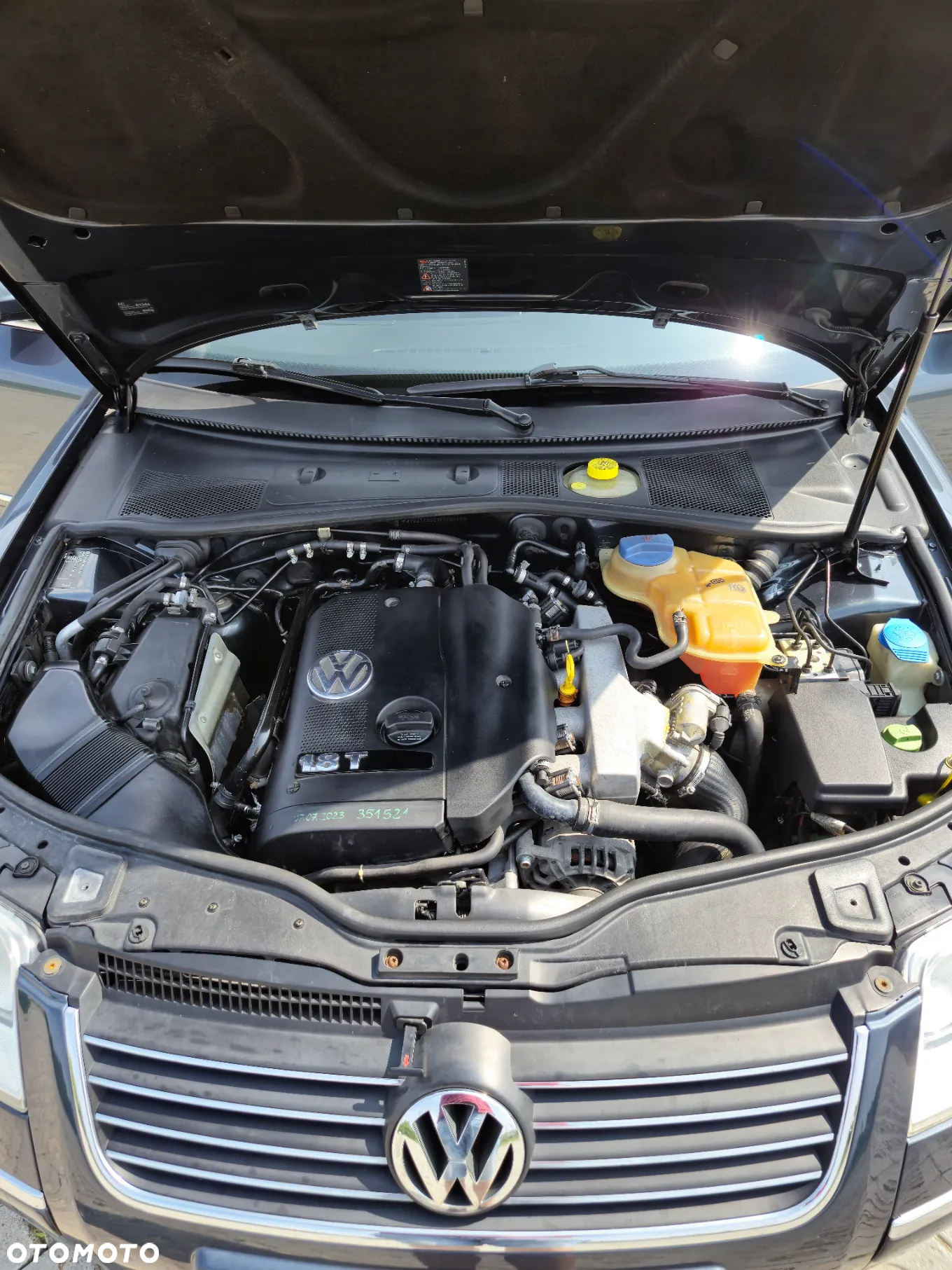 Volkswagen Passat 1.8T Highline - 23