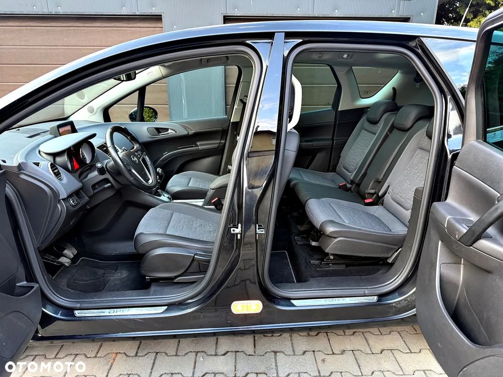 Opel Meriva 1.4 T Cosmo - 14