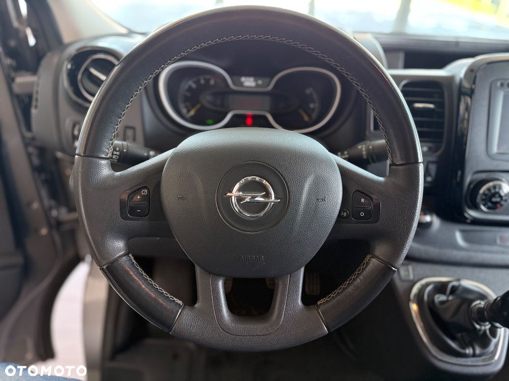 Opel VIVARO - 14