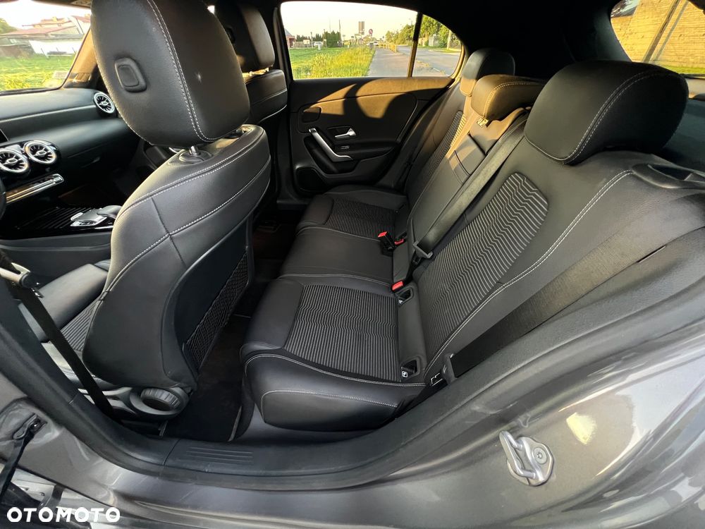 Mercedes-Benz Klasa A 180 d 7G-DCT - 12