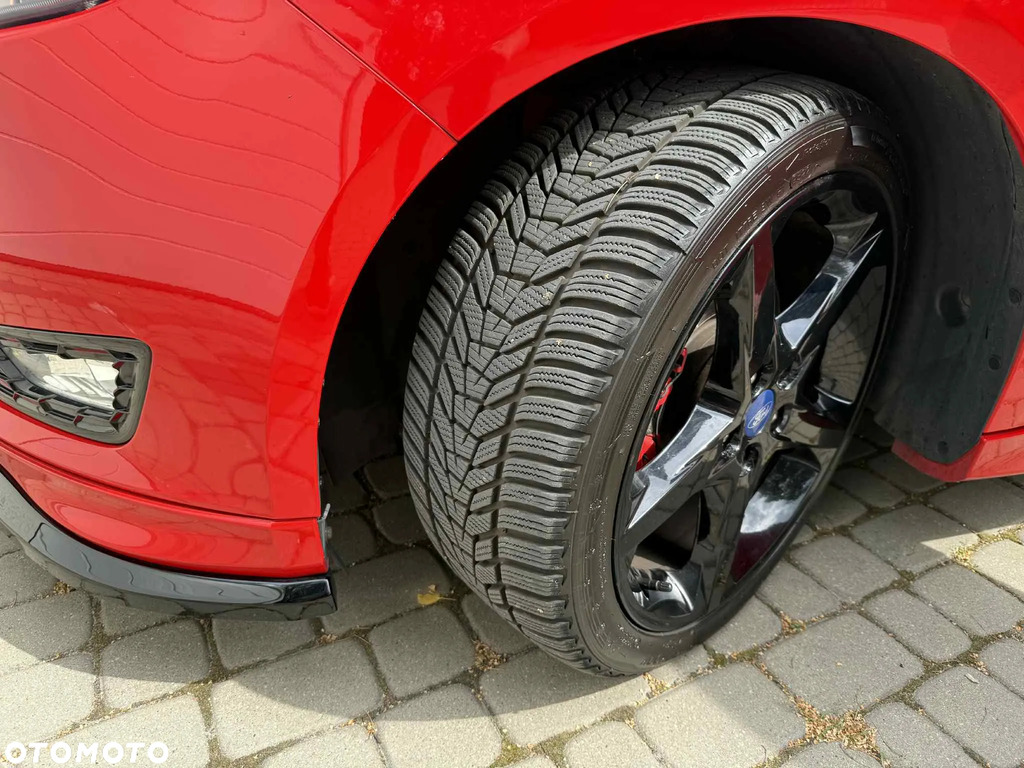 Ford Focus ver-1-5-ecoboost-st--line-red-ass - 23
