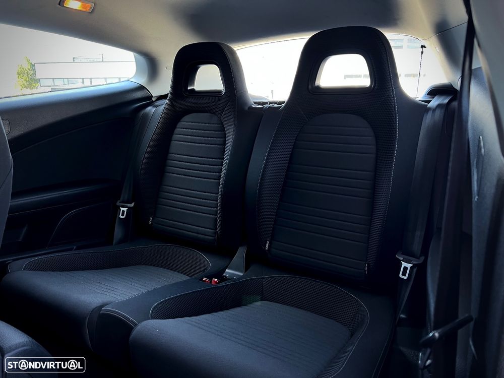 VW Scirocco 2.0 TDI R-Line - 15