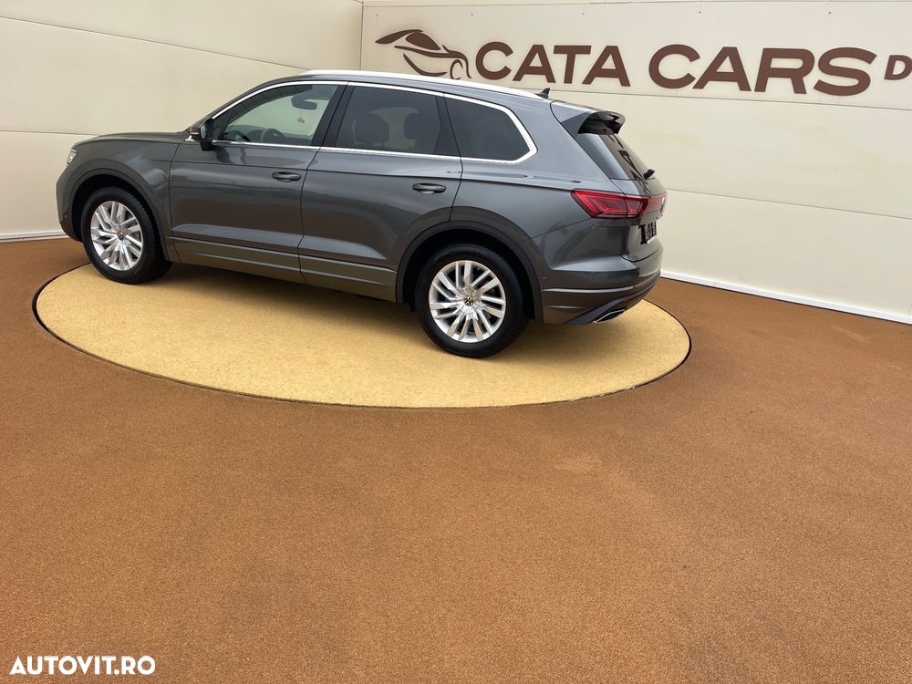 Volkswagen Touareg 3.0 V6 TDI SCR 4Motion Automatik Elegance - 8