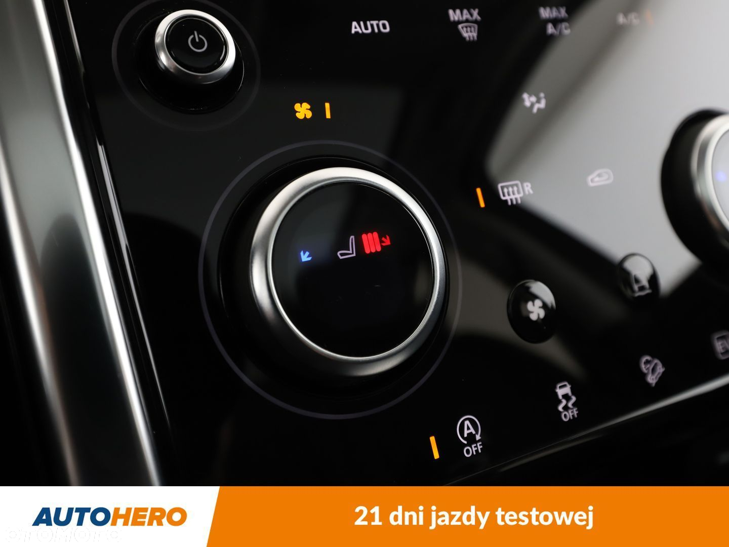 Land Rover Discovery Sport - 24