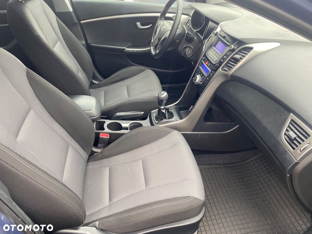 Hyundai i30 1.6 Fifa World Cup Edition - 13