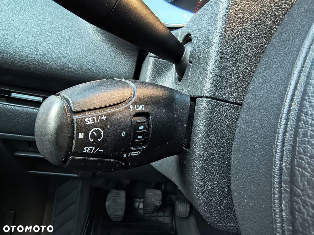 Peugeot 3008 1.6 HDi Business Line - 23