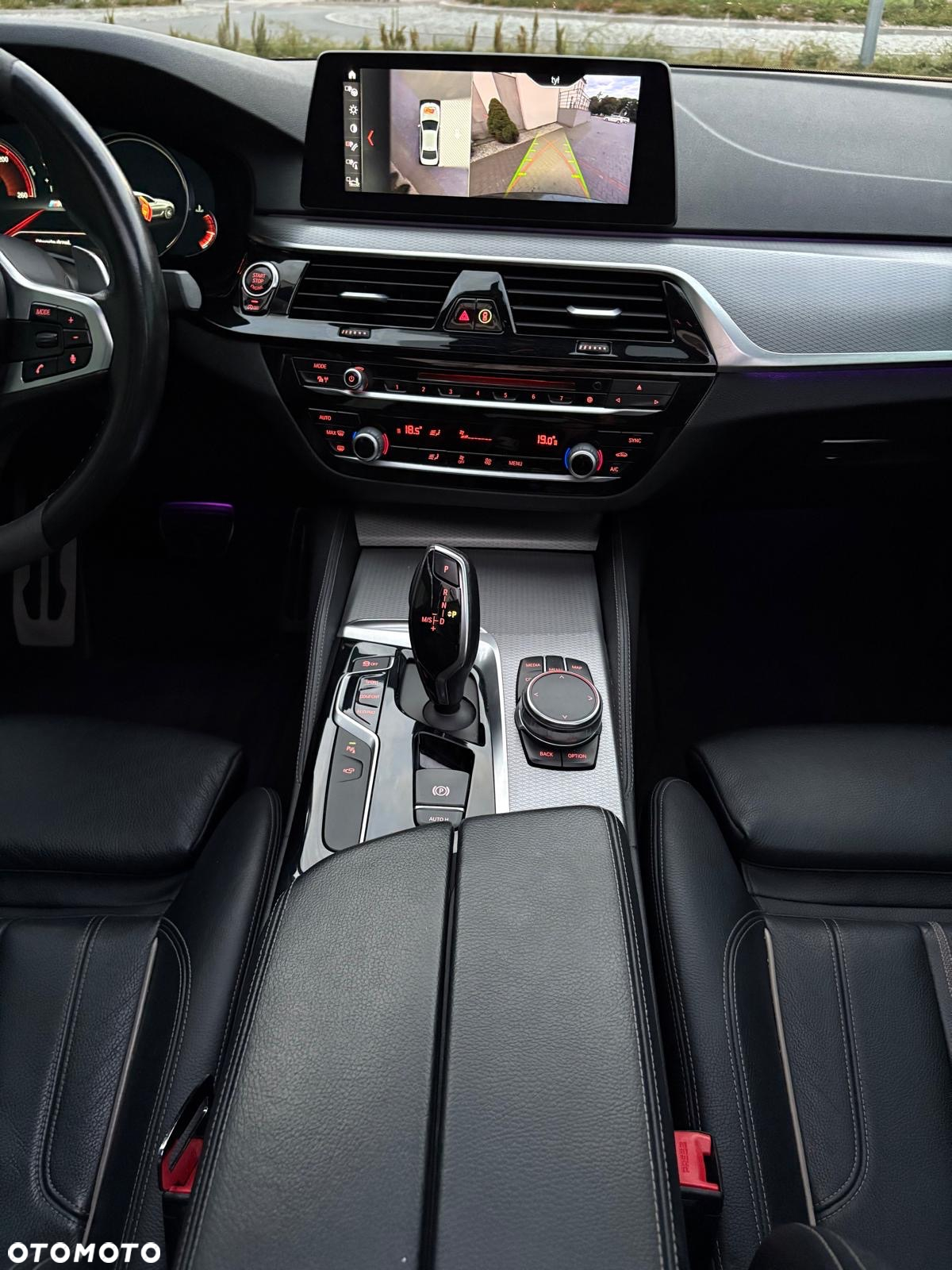 BMW Seria 5 520d - 11
