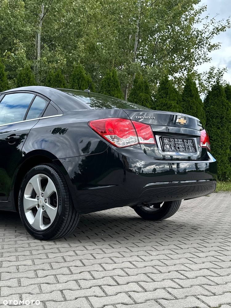 Chevrolet Cruze - 8