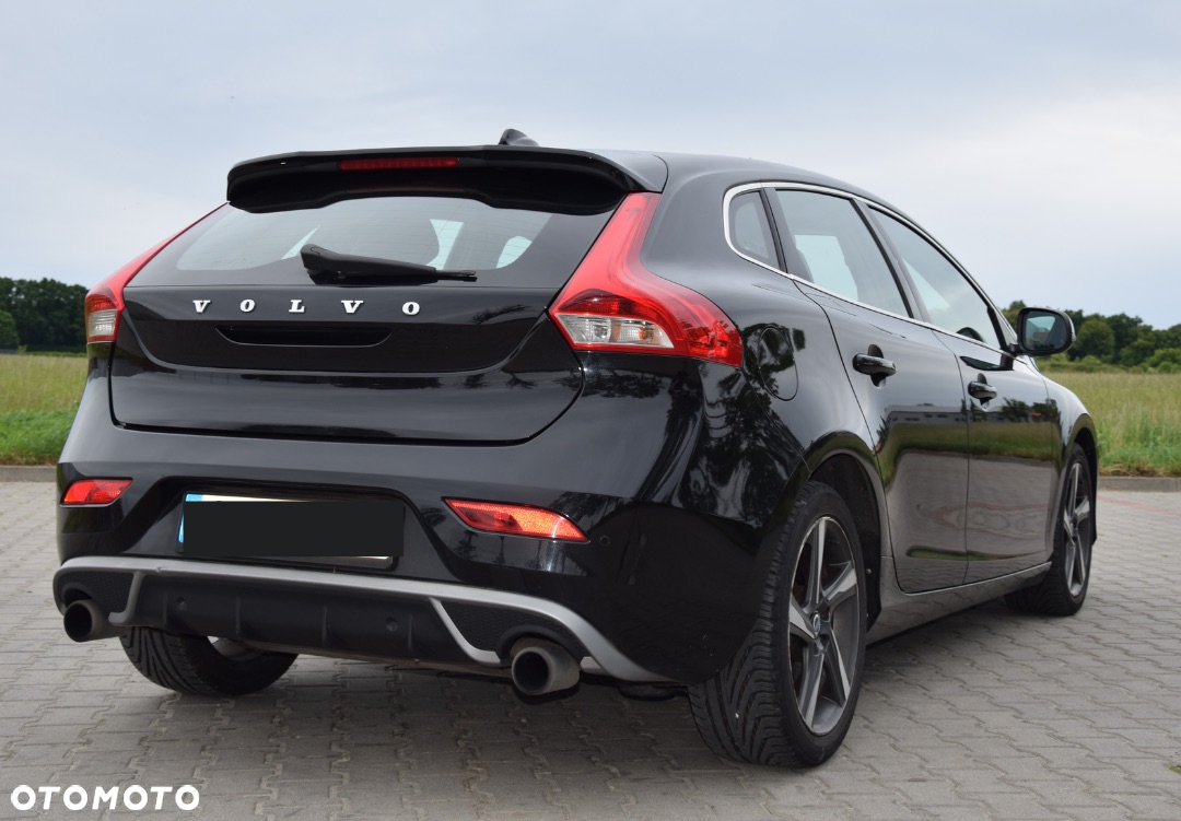 Volvo V40 D3 Drive-E R-Design Kinetic - 12