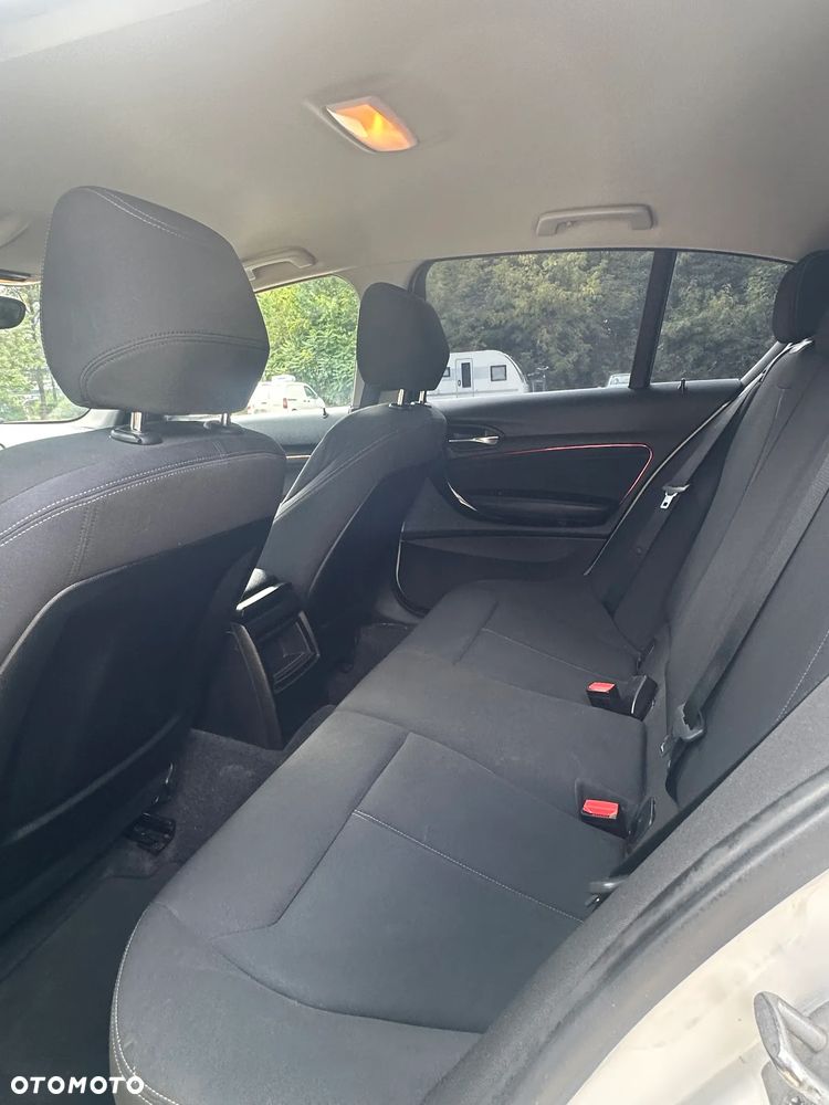 BMW Seria 1 116i Sport Line - 11