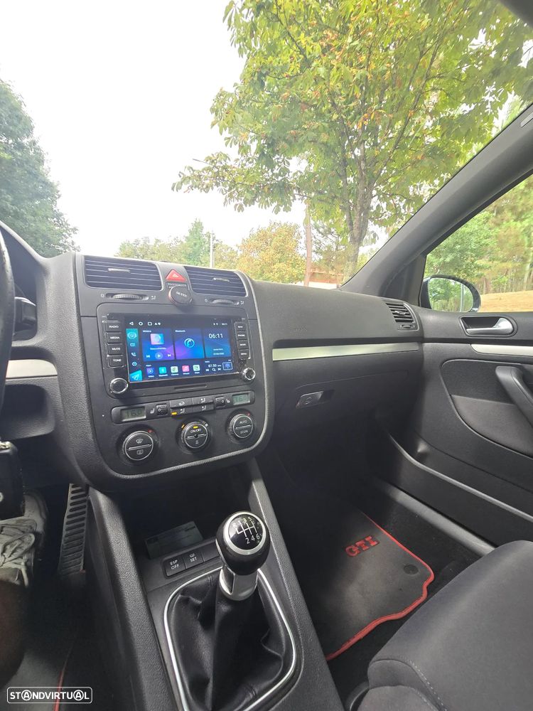 VW Golf 2.0 GTi - 14