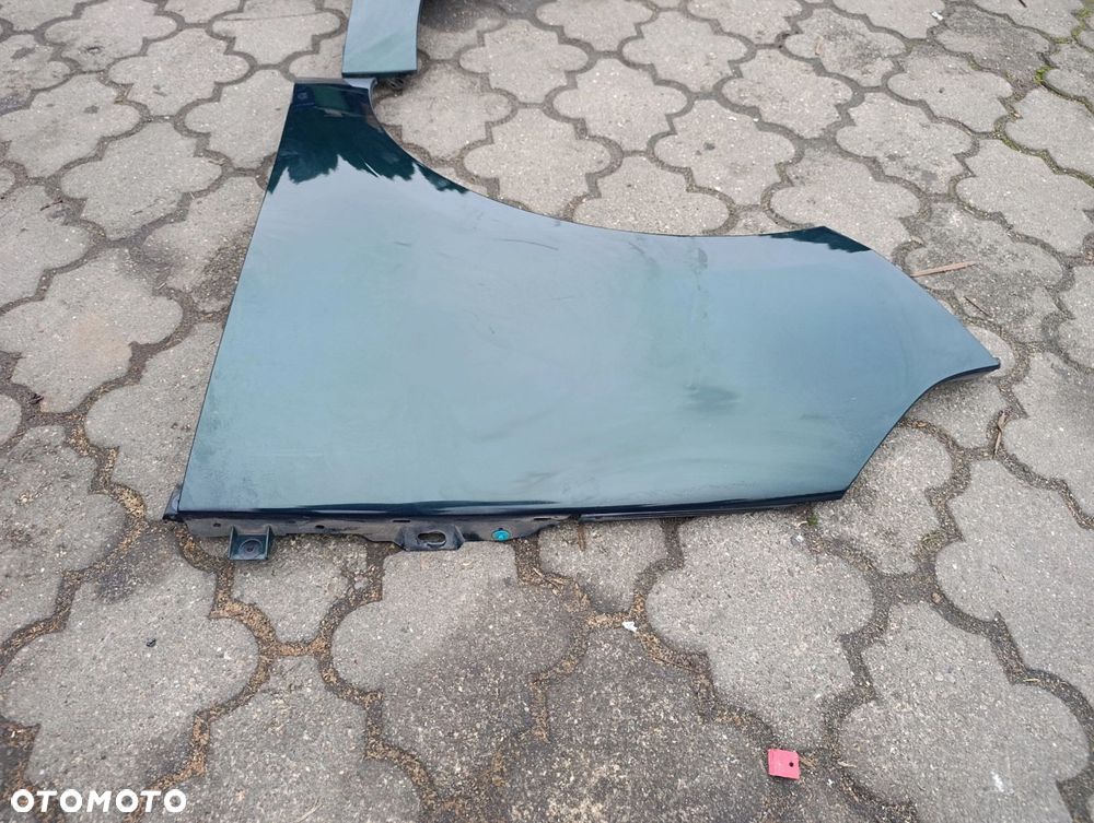 Scenic III błotnik przedni przód kolor TEDNH Grand Scenic III Renault - 2