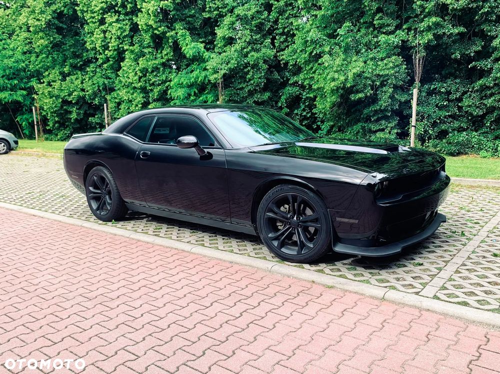 Dodge Challenger 5.7 R/T - 8